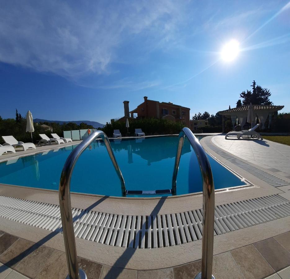 Villa Alexandra Dassia  Dış mekan fotoğraf