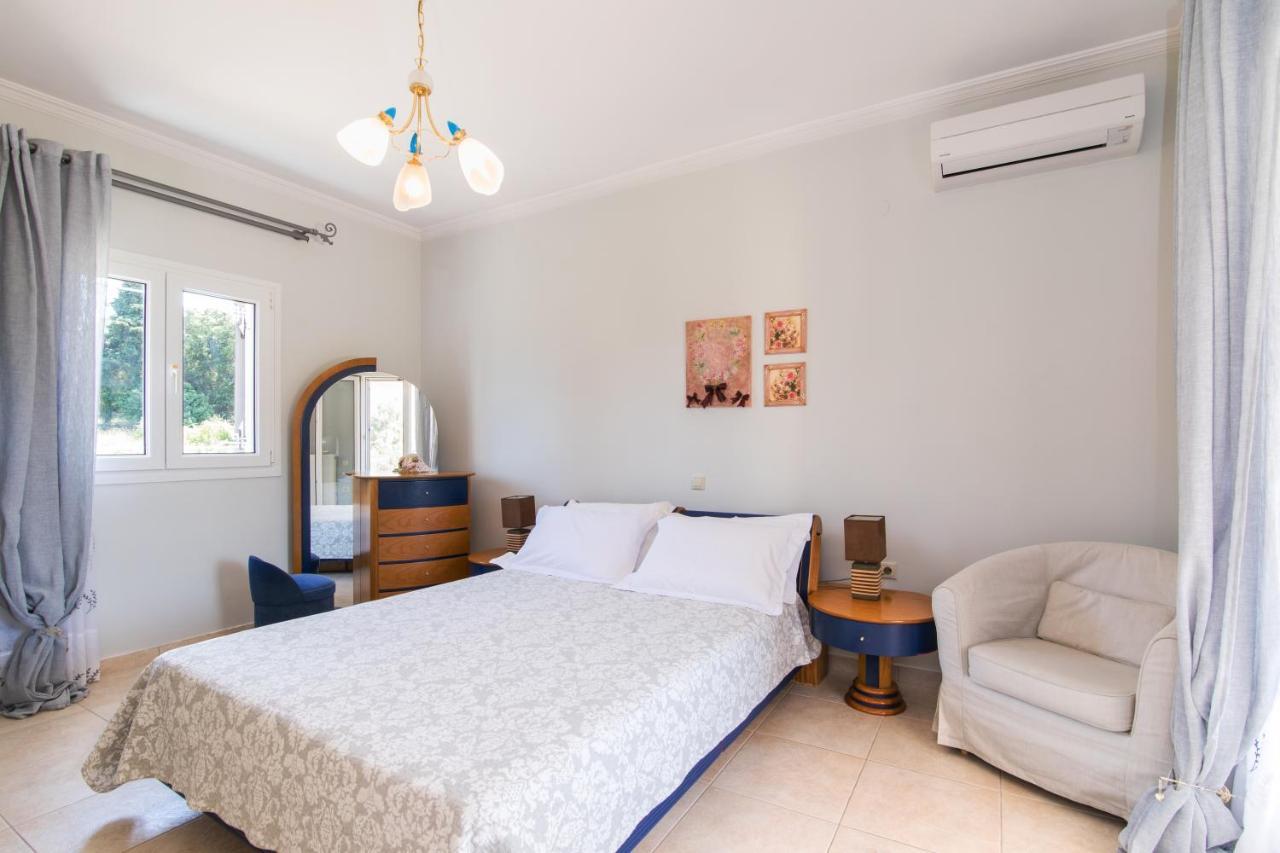 Villa Alexandra Dassia  Dış mekan fotoğraf