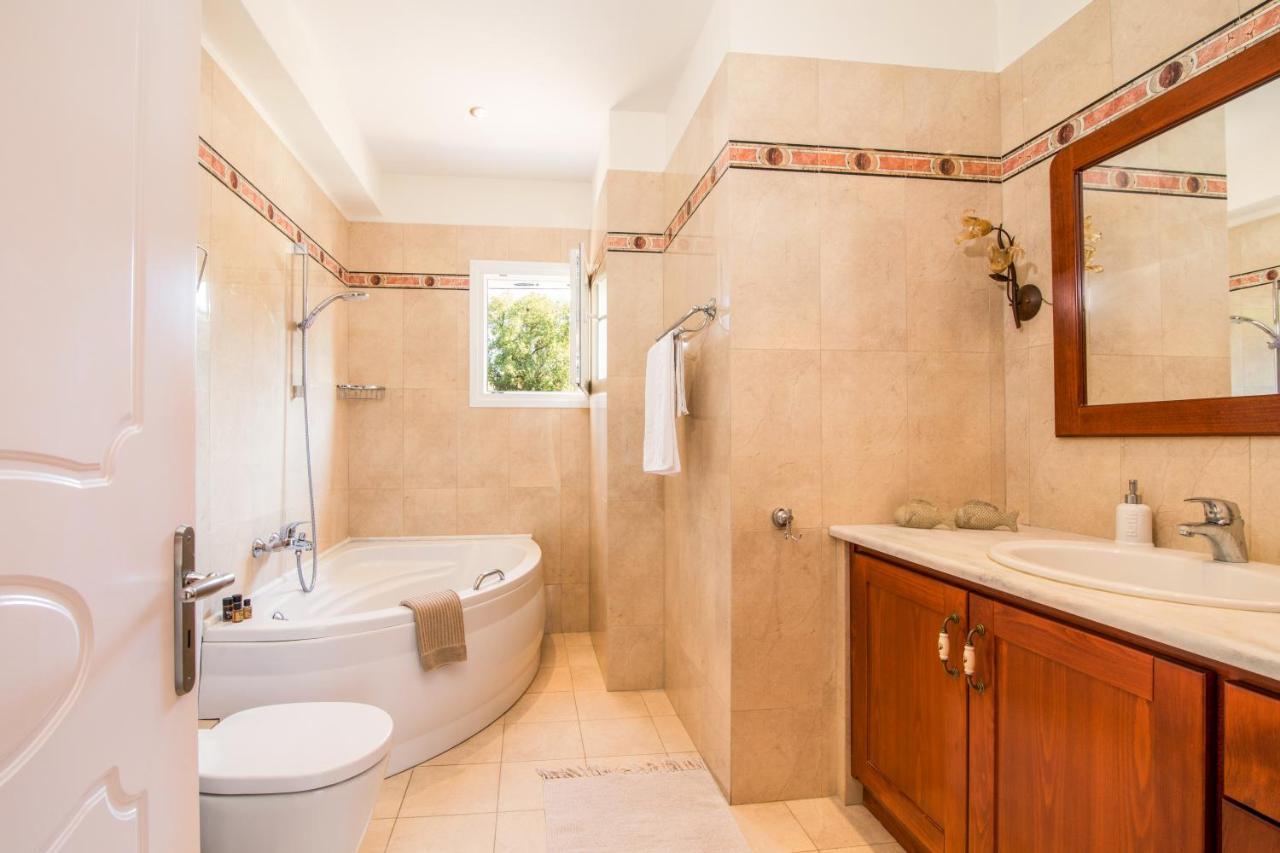Villa Alexandra Dassia  Dış mekan fotoğraf