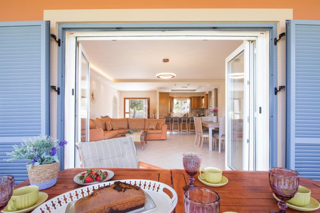 Villa Alexandra Dassia  Dış mekan fotoğraf